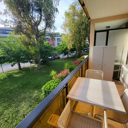 Climatisé 4 Personnes, Piscine, Parking Sécurisé Appartamento