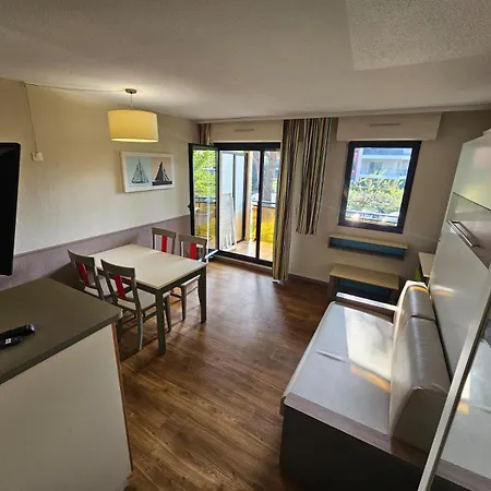 Climatisé 4 Personnes, Piscine, Parking Sécurisé Mandelieu